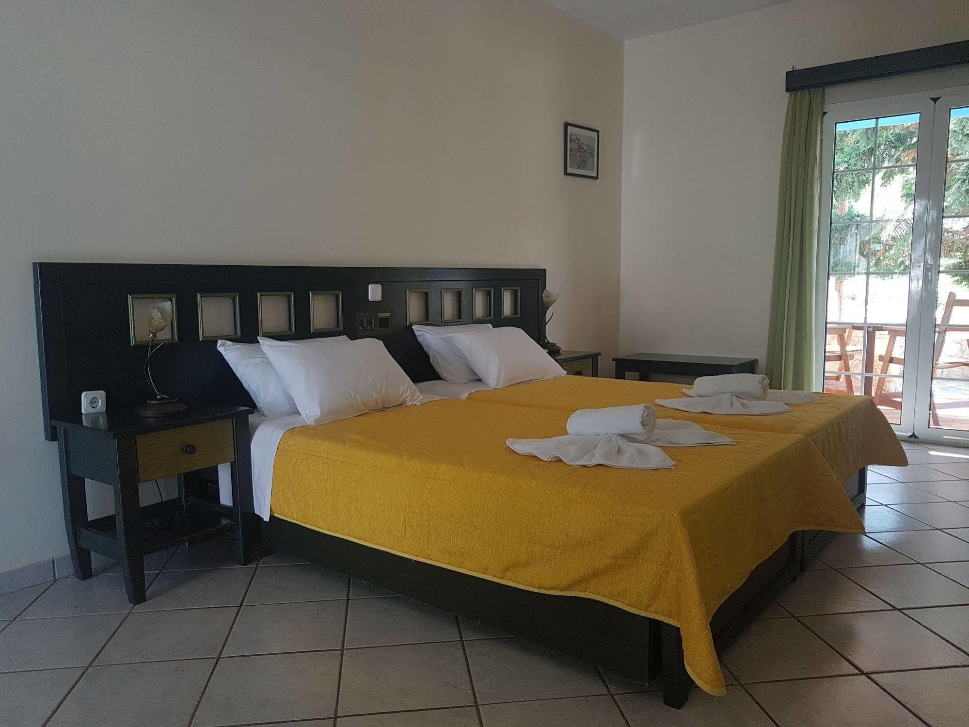 Pantonia Apartments Agia Pelagia  Экстерьер фото
